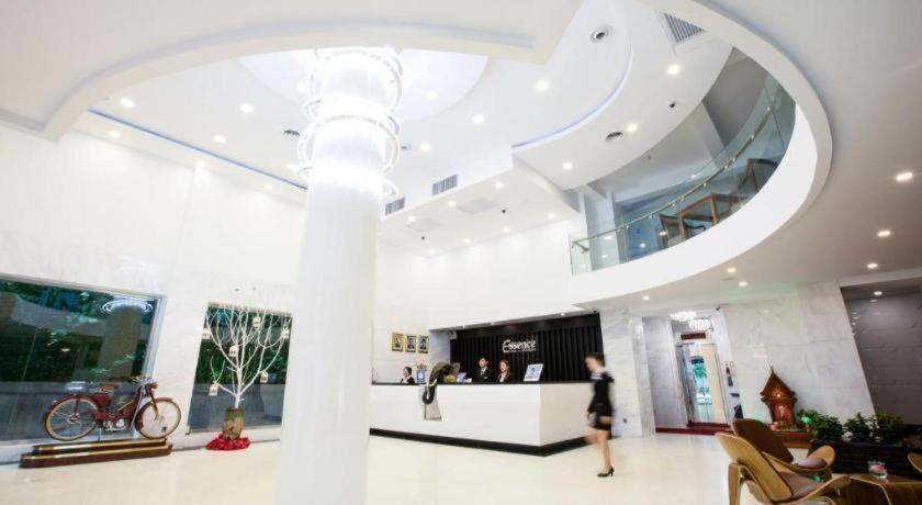 Essence Hotel-Phnom Penh Exterior photo